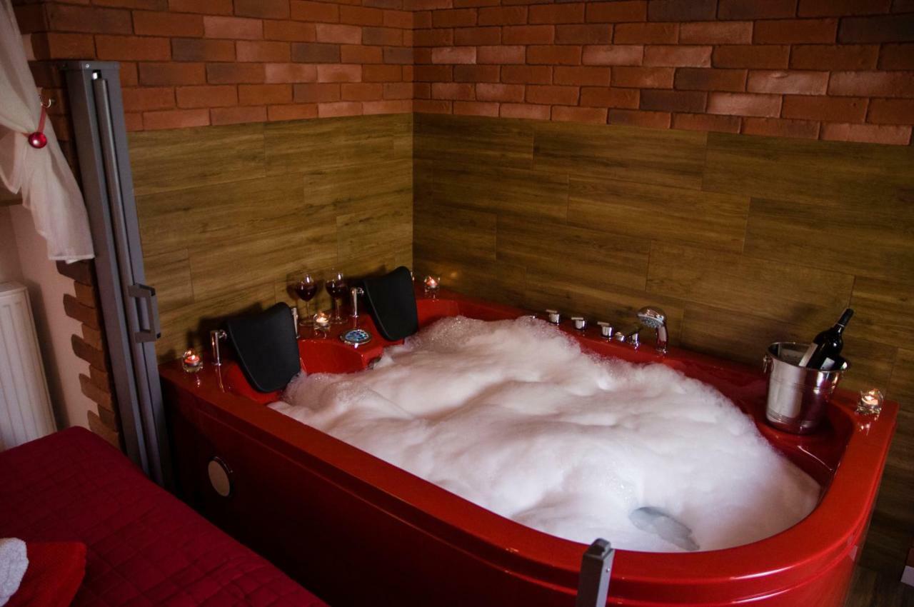 Jacuzzi Red * Krakow