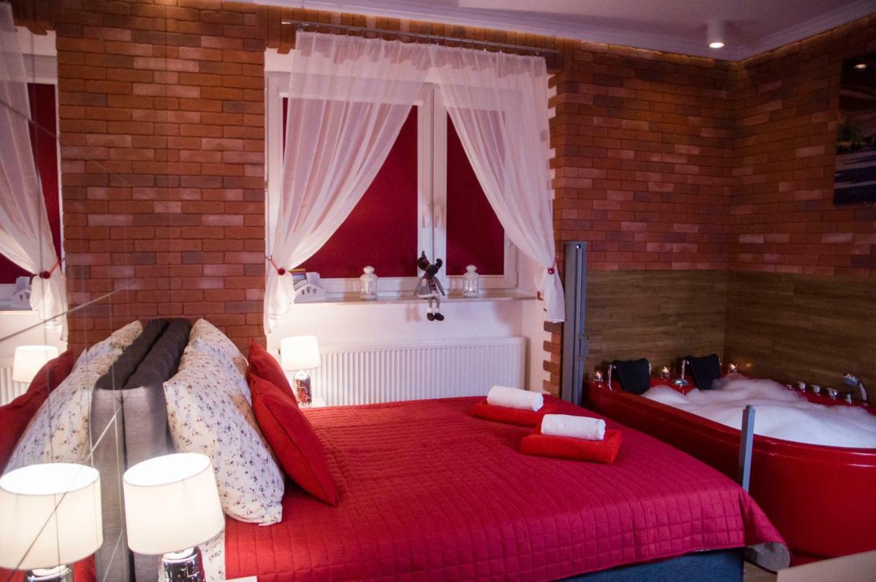 Jacuzzi Red * Krakow